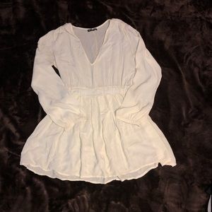Brandy Melville Creme Light Summer Dress 👗 Long Droop Sleeves Low V Neck Size S